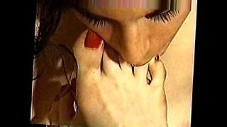lesbian foot fetish