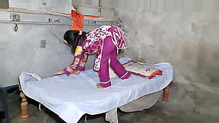 bete ne soti hui ma ko choda hindi sex khaniya