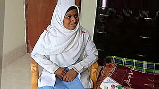 video-mama-se-folla-a-un-adolescente