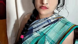 selfie-asiatica-desnuda-osito