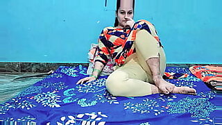 caliente-milf-chupa-la-polla-en-pov