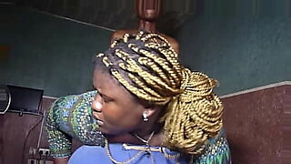 chigue-su-puta-negra-bomba
