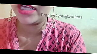 wearing moms nylon panties and getting caught crossdressing