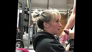 mom sex son in the hotel room