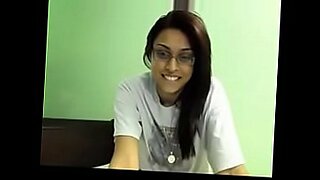 redtube-jessie-volt-between-the-cheeks